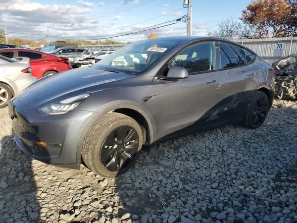 7SAYGDEE3PA128285 2023 TESLA MODEL Y - Image 1