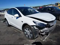 7SAYGDEE3PA135267 2023 TESLA MODEL Y