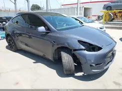7SAYGDEE3PA137620 2023 TESLA MODEL Y