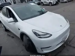7SAYGDEE3PA138332 2023 TESLA MODEL Y