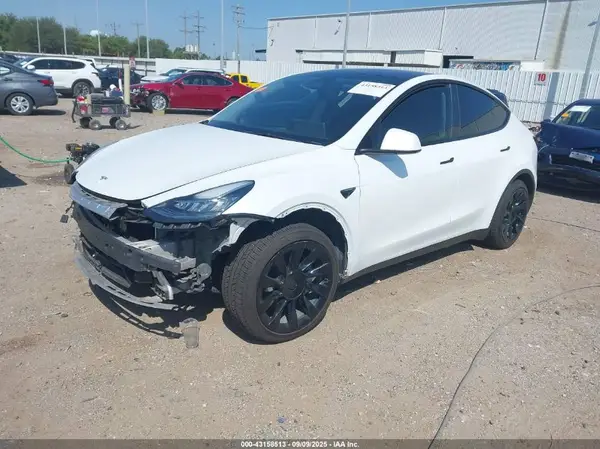 7SAYGDEE3PA143014 2023 TESLA MODEL Y - Image 2