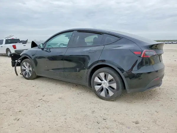 7SAYGDEE3PA143160 2023 TESLA MODEL Y - Image 2