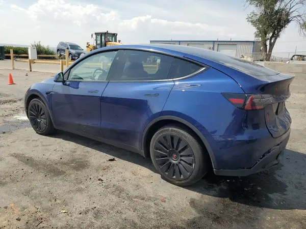 7SAYGDEE3PA152537 2023 TESLA MODEL Y - Image 2