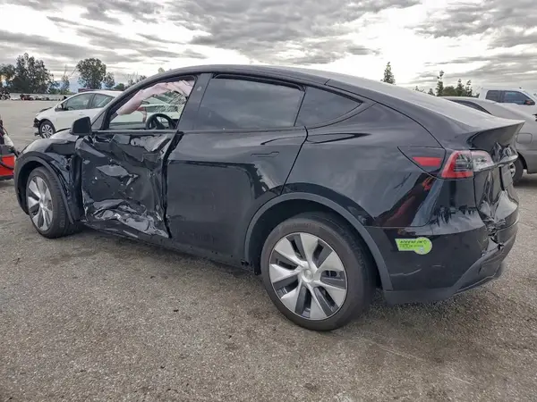 7SAYGDEE3PA154059 2023 TESLA MODEL Y - Image 2