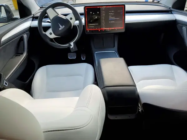 7SAYGDEE3PA154093 2023 TESLA MODEL Y - Image 8