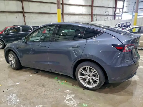 7SAYGDEE3PA155499 2023 TESLA MODEL Y - Image 2