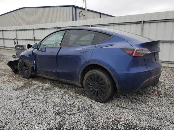 7SAYGDEE3PA157818 2023 TESLA MODEL Y - Image 2