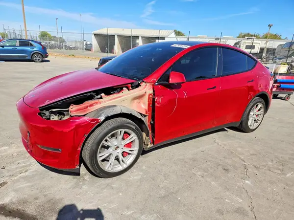 7SAYGDEE3PA160217 2023 TESLA MODEL Y