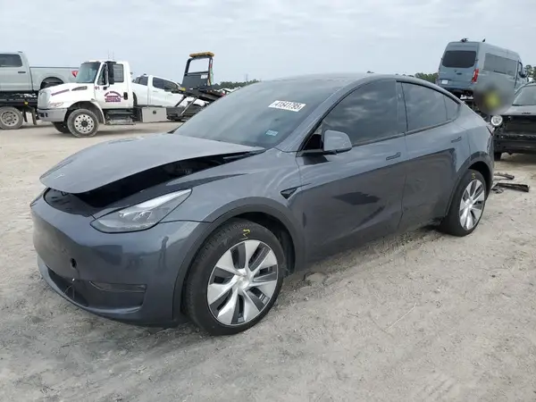 7SAYGDEE3PA165000 2023 TESLA MODEL Y - Image 1