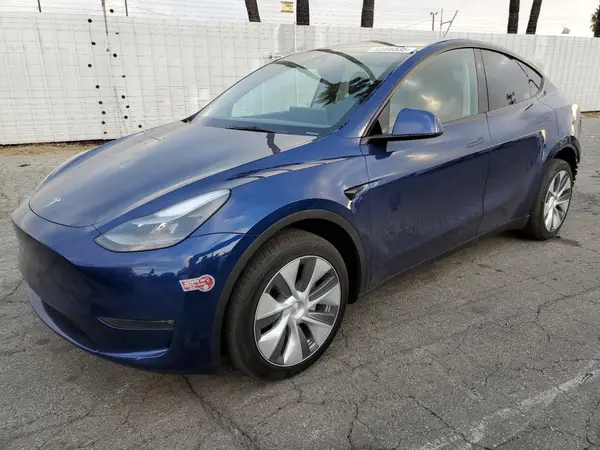 7SAYGDEE3PA165062 2023 TESLA MODEL Y - Image 1