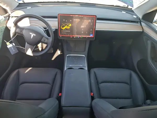 7SAYGDEE3PA170987 2023 TESLA MODEL Y - Image 8