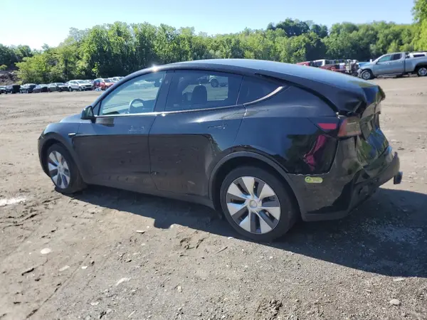 7SAYGDEE3PA181438 2023 TESLA MODEL Y - Image 2