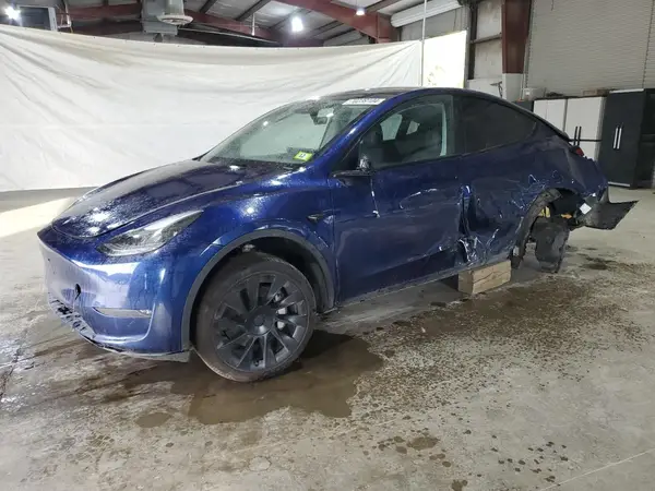 7SAYGDEE3PA188373 2023 TESLA MODEL Y - Image 1