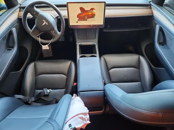 7SAYGDEE3PA188812 2023 TESLA MODEL Y - Image 8