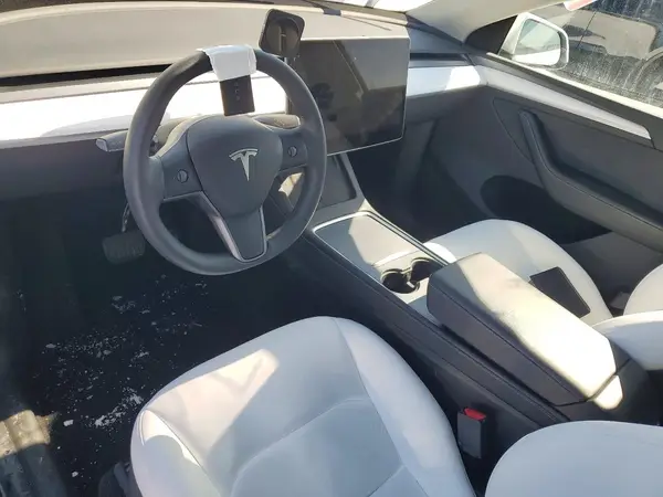 7SAYGDEE3PA193119 2023 TESLA MODEL Y - Image 8