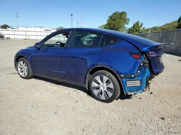 7SAYGDEE3PA193234 2023 TESLA MODEL Y - Image 2