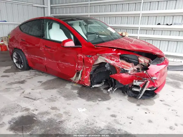 7SAYGDEE3PA194528 2023 TESLA MODEL Y - Image 1