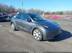 7SAYGDEE3PA197879 2023 TESLA MODEL Y