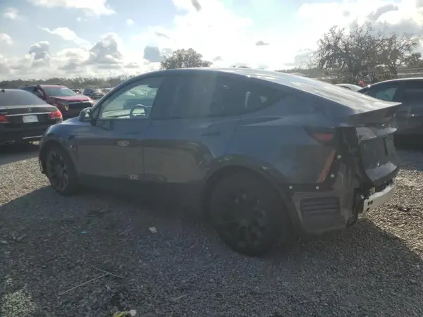 7SAYGDEE3PA204135 2023 TESLA MODEL Y - Image 2
