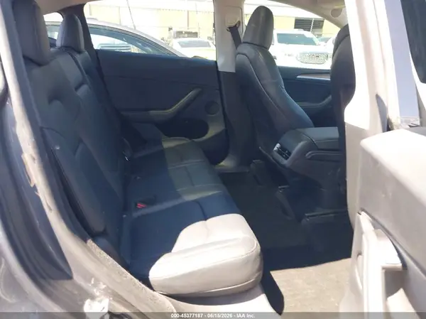 2023 TESLA MODEL Y auction photo 8