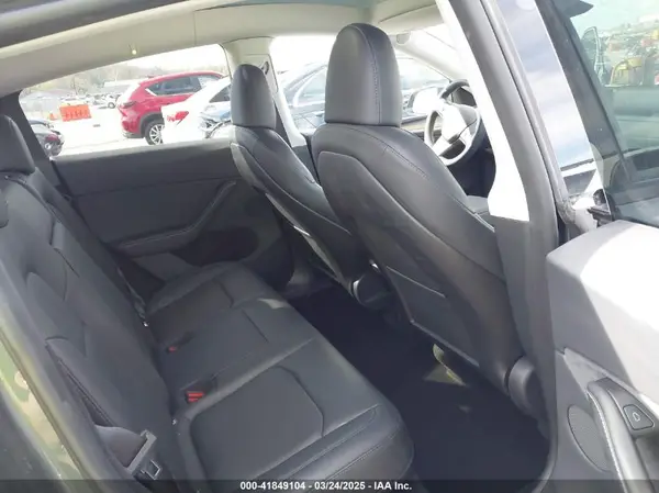 7SAYGDEE3PA204992 2023 TESLA MODEL Y - Image 8