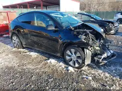 7SAYGDEE3PA209884 2023 TESLA MODEL Y