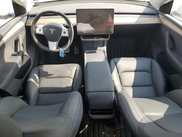 7SAYGDEE3PA211683 2023 TESLA MODEL Y - Image 8