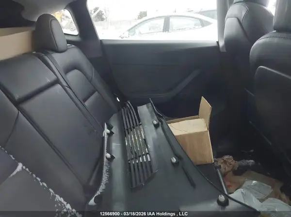 7SAYGDEE3PF596004 2023 TESLA MODEL Y - Image 8