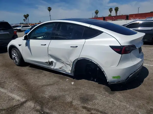 7SAYGDEE3PF621029 2023 TESLA MODEL Y - Image 2