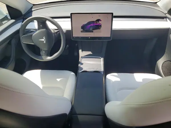 7SAYGDEE3PF621029 2023 TESLA MODEL Y - Image 8
