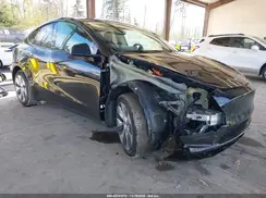 7SAYGDEE3PF624982 2023 TESLA MODEL Y