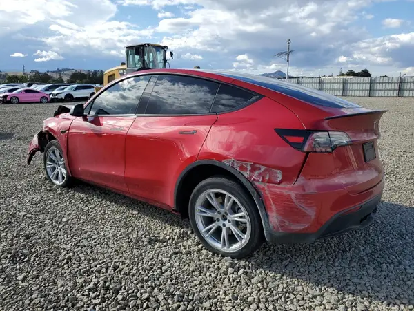7SAYGDEE3PF635531 2023 TESLA MODEL Y - Image 2