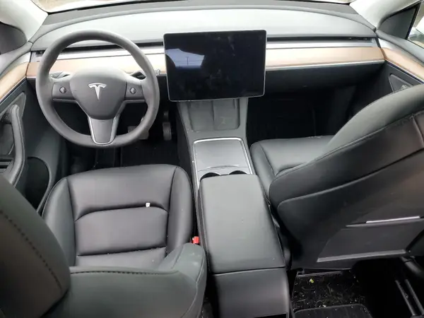 7SAYGDEE3PF676046 2023 TESLA MODEL Y - Image 8