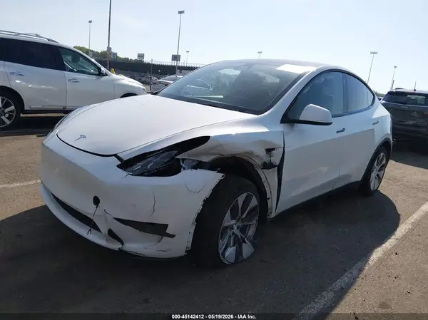 7SAYGDEE3PF686365 2023 TESLA MODEL Y - Image 2