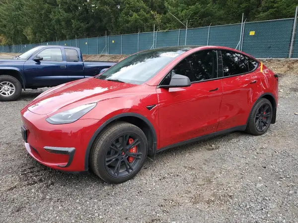 7SAYGDEE3PF692215 2023 TESLA MODEL Y - Image 1
