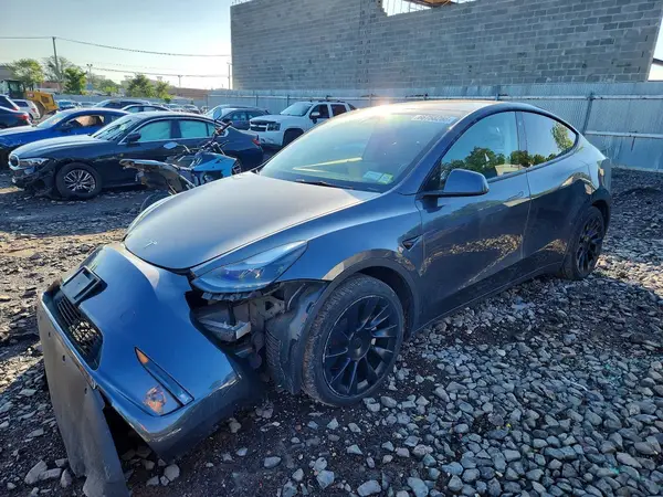 7SAYGDEE3PF694241 2023 TESLA MODEL Y - Image 1