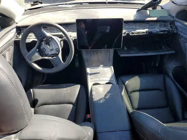 7SAYGDEE3PF696667 2023 TESLA MODEL Y - Image 8