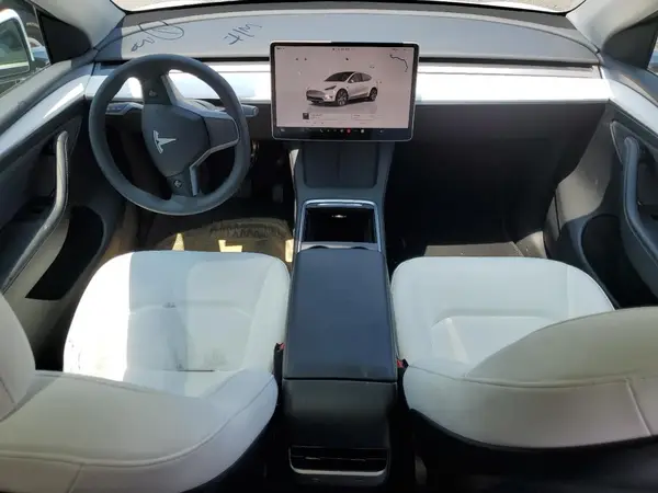 7SAYGDEE3PF702497 2023 TESLA MODEL Y - Image 8