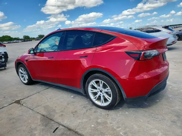 7SAYGDEE3PF707733 2023 TESLA MODEL Y - Image 2