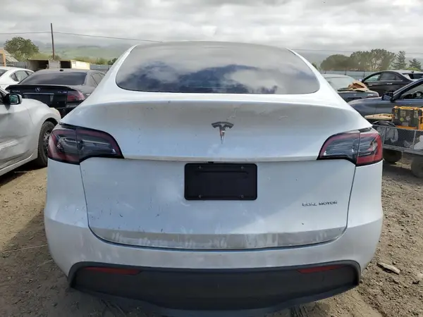 2023 TESLA MODEL Y COPART lot 50828754 auction photo 6