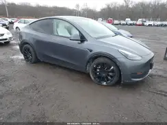 7SAYGDEE3PF754504 2023 TESLA MODEL Y