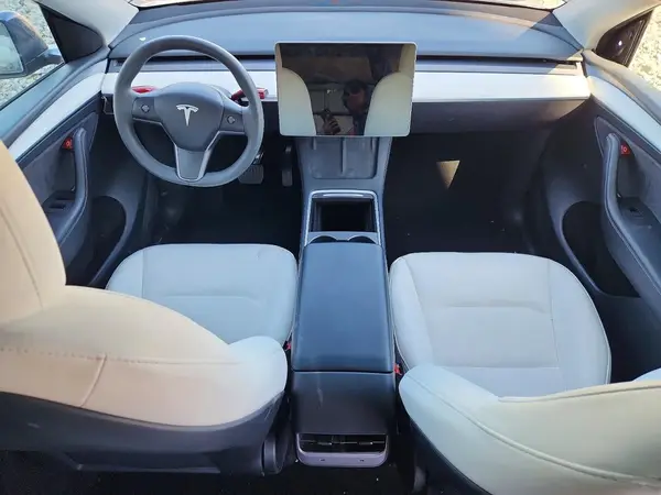 7SAYGDEE3PF769987 2023 TESLA MODEL Y - Image 8