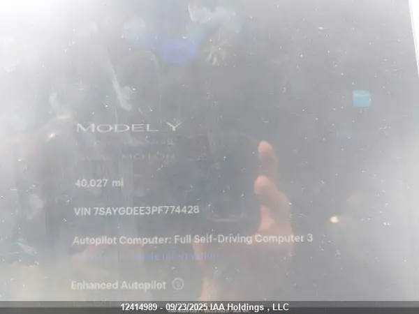 7SAYGDEE3PF774428 2023 TESLA MODEL Y - Image 8