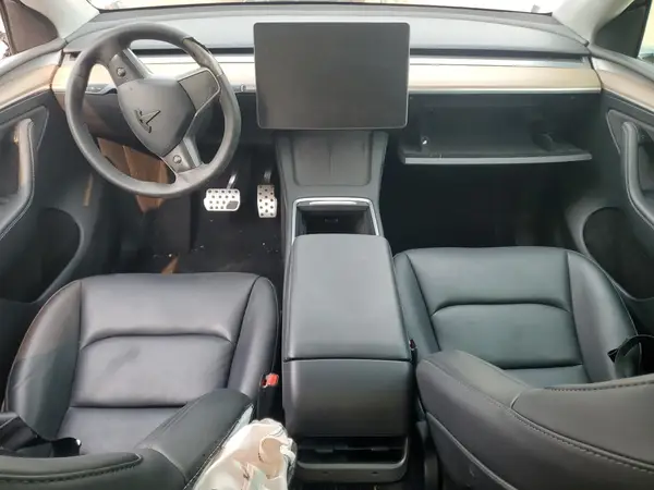 7SAYGDEE3PF775207 2023 TESLA MODEL Y - Image 8