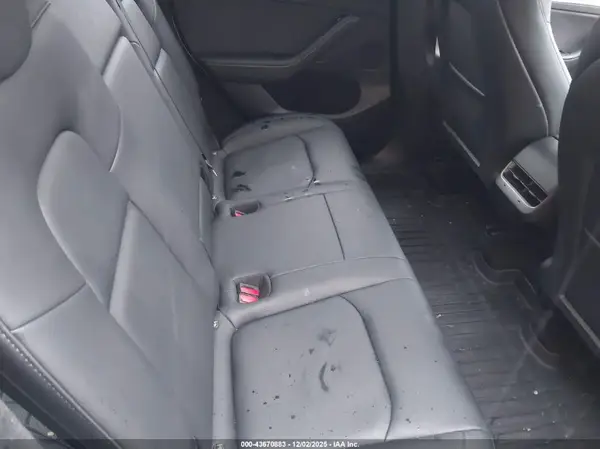 7SAYGDEE3PF792413 2023 TESLA MODEL Y - Image 8