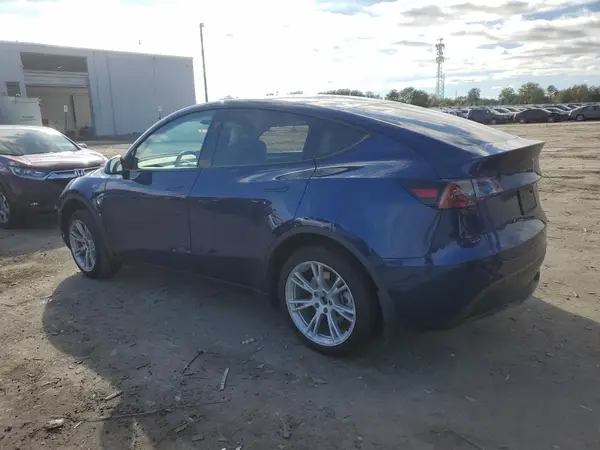 7SAYGDEE3PF799457 2023 TESLA MODEL Y - Image 2
