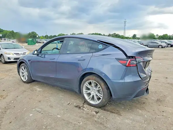7SAYGDEE3PF801143 2023 TESLA MODEL Y - Image 2