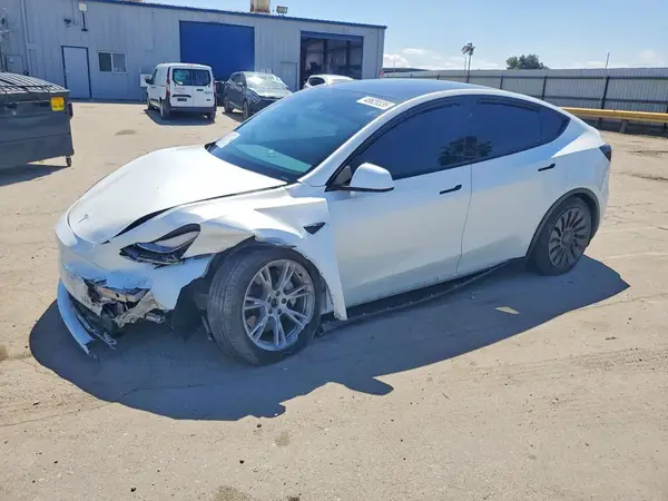 7SAYGDEE3PF801207 2023 TESLA MODEL Y - Image 1