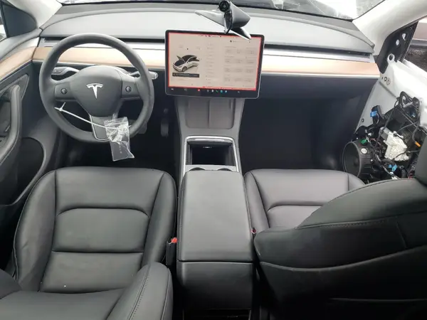 7SAYGDEE3PF828732 2023 TESLA MODEL Y - Image 8