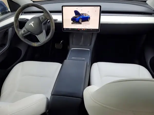 7SAYGDEE3PF828830 2023 TESLA MODEL Y - Image 8